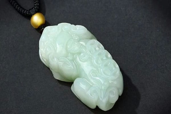 貔貅和代表吉祥的各种瑞兽是否都可以赠送小孩子和佩戴呢_
