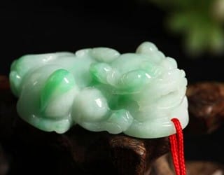 翡翠貔貅开光的正宗方法_其他的都无法与之匹敌