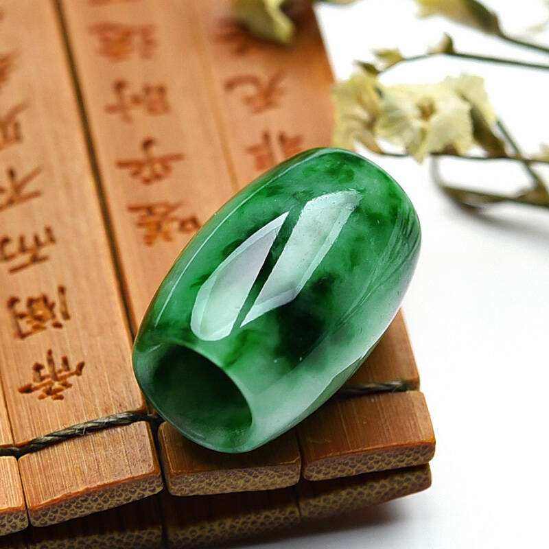 花青翡翠真假辨别方法__花青翡翠有什么特点