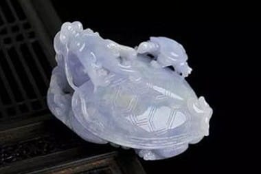 白色的翡翠原石值钱吗（白色的翡翠原石值钱吗图片）-第2张-翡翠-玉仓库
