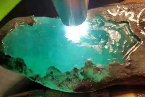 原石翡翠有什么种类_翡翠原石知识篇-第2张-翡翠-玉仓库