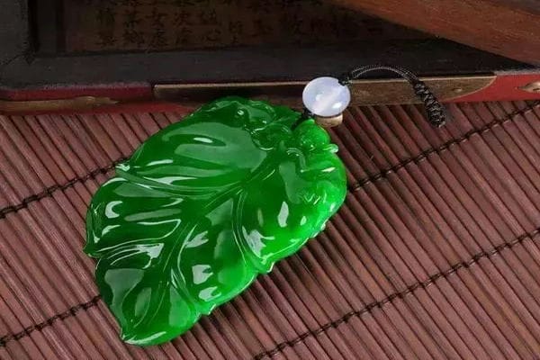 翡翠的文化传承_翡翠文化传承的意义