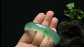 翡翠的纹,裂,棉线有什么区别?表皮裂和贯穿裂又是什么？