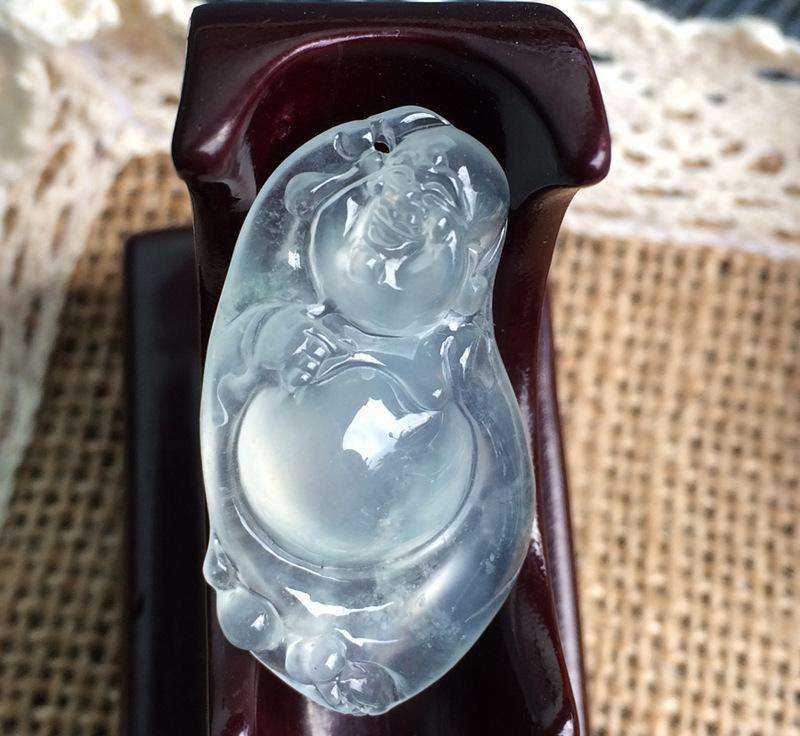 什么是高冰翡翠_高冰翡翠和冰种翡翠有什么区别