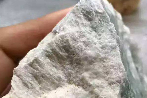 翡翠原石哪里买效果好吗