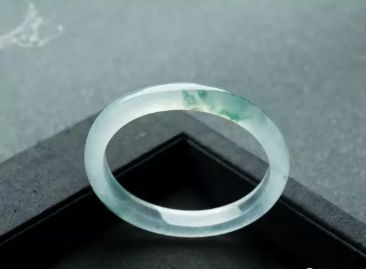 翡翠行情_翡翠未来的市场行情走势是怎样的-第2张-翡翠-玉仓库