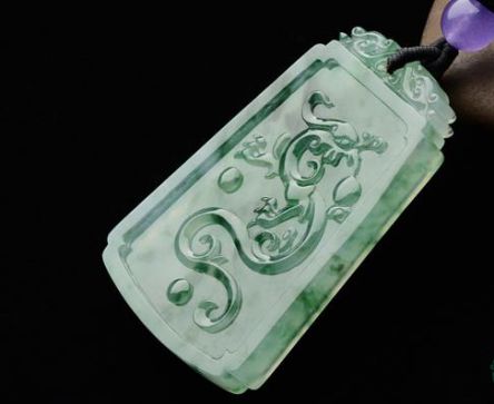 翡翠雕工有什么讲究_翡翠雕工的讲究