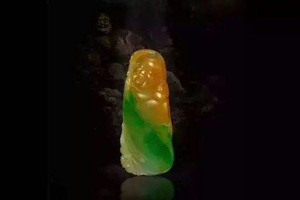 黄加绿翡翠_黄加绿翡翠鉴别真假