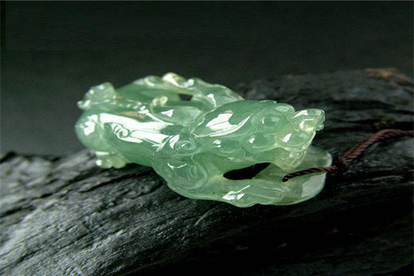 八大场口翡翠原石有什么特征-第5张-翡翠-玉仓库