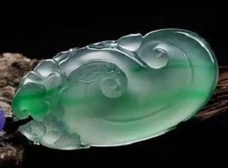翡翠长时间在水里浸泡好吗?,7个禁忌需要注意-第2张-翡翠-玉仓库