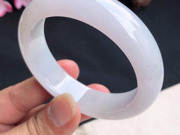孔雀石是翡翠吗_孔雀石的价值如何-第3张-翡翠-玉仓库