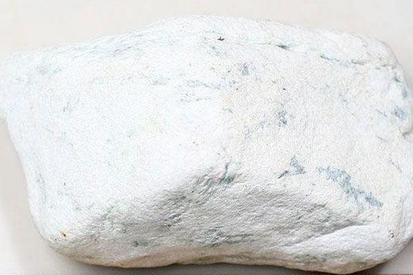 翡翠原石开窗后价格有变化吗翡翠原石开窗后价格-第2张-翡翠-玉仓库