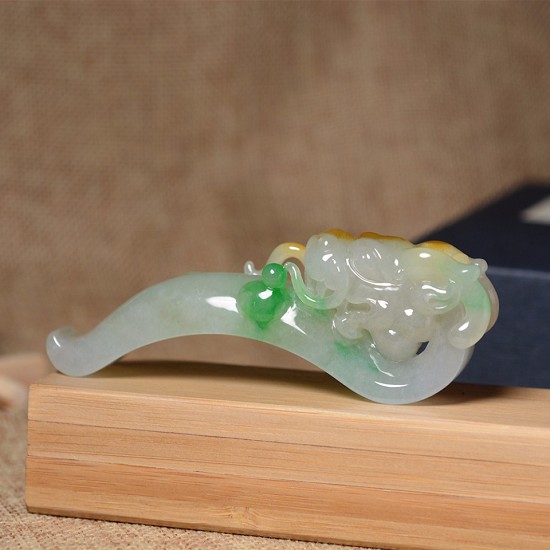 李少飞：中国著名的翡翠雕刻大师-第2张-翡翠-玉仓库