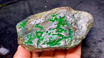 人们都说翡翠好，但翡翠是怎么来的呢？-第2张-翡翠-玉仓库