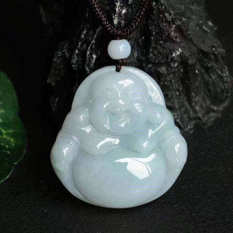 一般人佩带玉器都会越来越亮吗?为什么有些人反正越带越暗?-第2张-翡翠-玉仓库