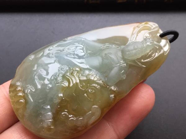 翡翠文殊菩萨的寓意_文殊菩萨的佩戴-第2张-翡翠-玉仓库