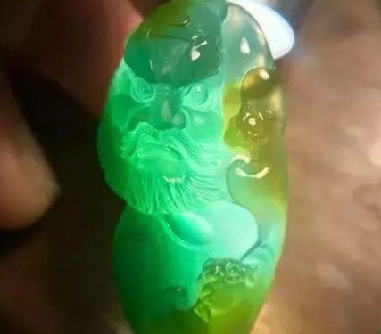 高档翡翠是怎样的_看这两种翡翠就知道了-第5张-翡翠-玉仓库