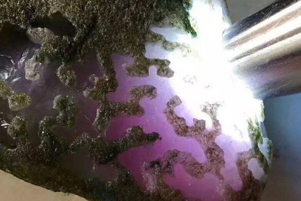 翡翠原石冰紫料值得买吗_翡翠原石冰紫料价格多少-第2张-翡翠-玉仓库