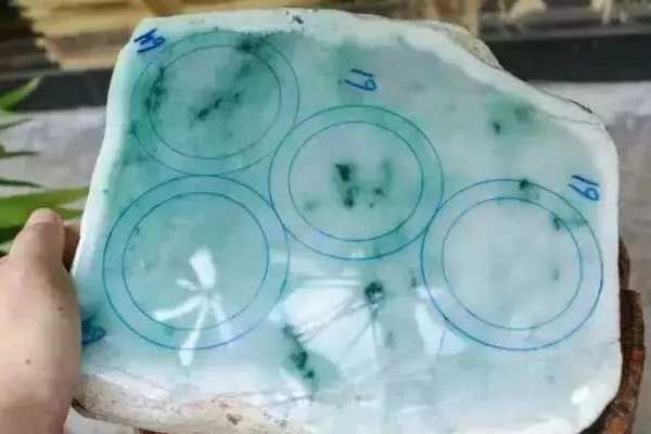 翡翠原石多少钱一克_翡翠原石价格-第2张-翡翠-玉仓库