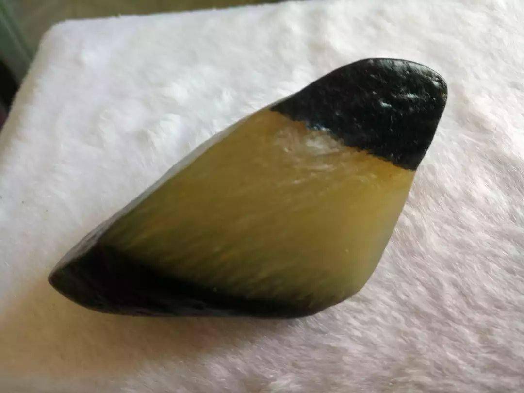 金丝玉：在通透与色彩中寻觅个性-第7张-翡翠-玉仓库