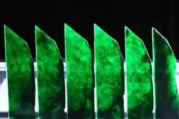 【翡翠广片特性-第4张-翡翠-玉仓库