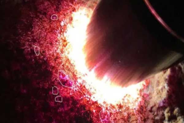 烧火翡翠和天然翡翠的区别_翡翠原石怎样观察人工火烧-第2张-翡翠-玉仓库
