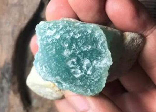 翡翠原石,有哪些不能信的小秘密？看完之后,我都震惊了-第3张-翡翠-玉仓库
