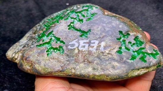 什么是翡翠制作工艺中的揭阳工？如何用揭阳工加工翡翠？-第3张-翡翠-玉仓库
