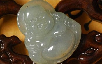 冰糯种紫罗兰翡翠属于什么档次？