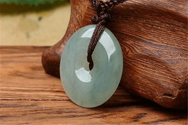 翡翠平安扣挂件值得珍藏吗？认准这四点很重要！-第2张-翡翠-玉仓库