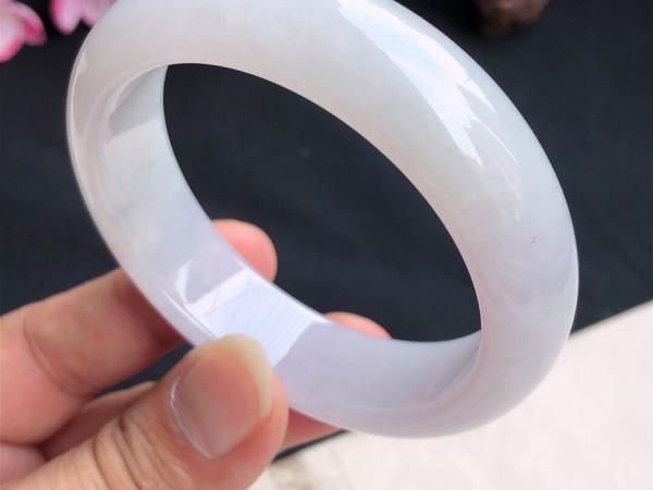 孔雀石是翡翠吗_孔雀石的价值如何-第6张-翡翠-玉仓库