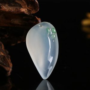 翡翠的起胶、起莹是什么?