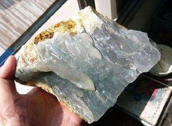 北京翡翠原石切割地方(北京翡翠原石切割地方有哪些)-第3张-翡翠-玉仓库