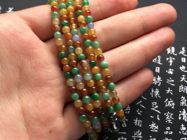 翡翠项链的寓意是什么谁清楚_手链的寓意？-第2张-翡翠-玉仓库