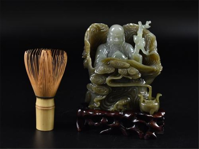 雕工的优劣影响翡翠多少钱吗？翠友们一起来了解情况！-第2张-翡翠-玉仓库