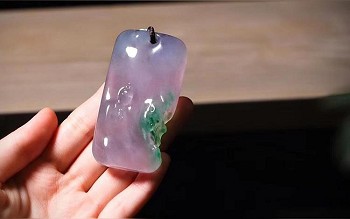 翡翠和石头的区别具体是什么？