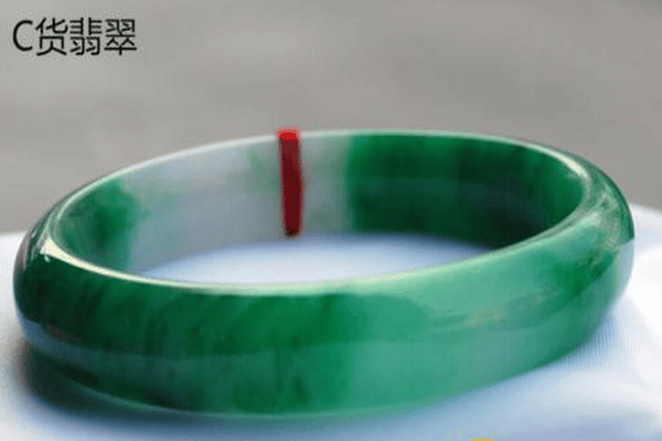 翡翠c货鉴别_简单鉴别翡翠C货的方法