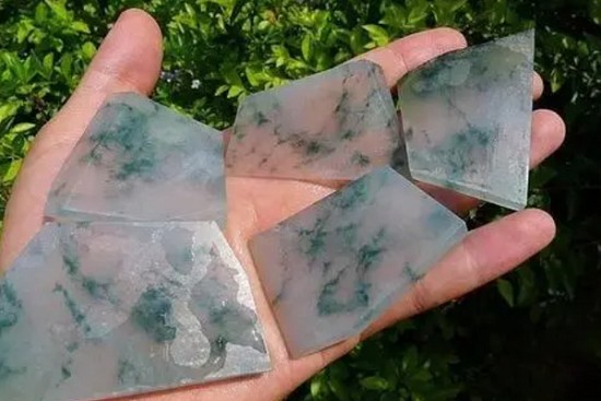 翡翠原石边料价格
