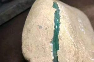怎么切翡翠原石,怎么切翡翠原石呢-第2张-翡翠-玉仓库