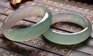 翡翠应该怎么鉴别,a货翡翠鉴别最直接方法
