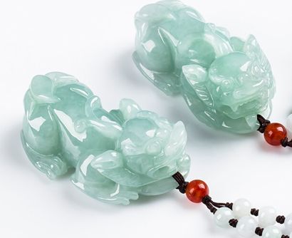 紫罗兰和翡翠玉哪个好_什么翡翠值得入手