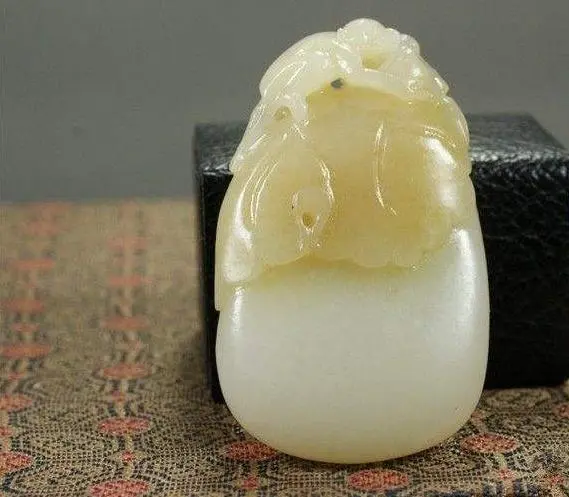 实用翡翠知识讲解，翡翠挑选的秘诀-第2张-翡翠-玉仓库