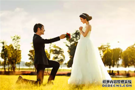 测你怎样的求婚方式能让她点头