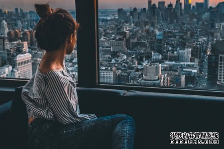 他真的那么宠你，对你百依百顺吗