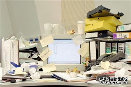办公桌上的摆设显露性格-第2张-星座-玉仓库