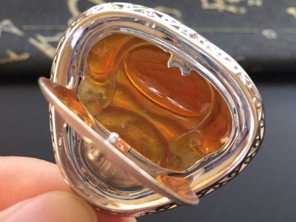 翡翠真的会越戴越绿吗 翡翠玉蝴蝶越戴越亮吗
