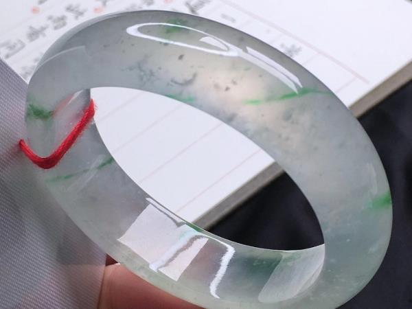 翡翠大师怎么快速抛光 怎么快速养翡翠