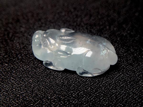 翡翠怎么区分种水好坏 翡翠打灯怎么看种-第2张-翡翠-玉仓库