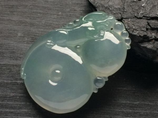 翡翠福禄寿有紫色吗 翡翠有紫色的吗