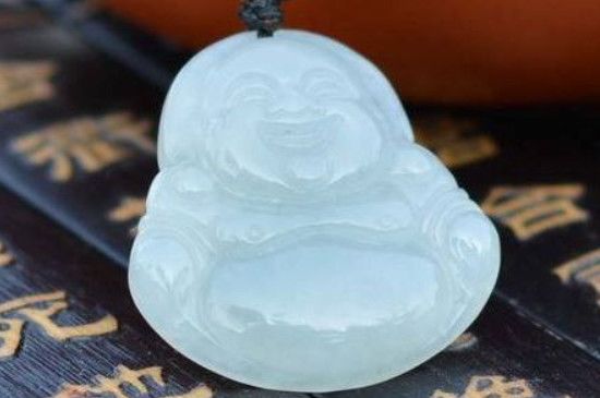属猪的佩戴什么玉***好-第2张-珠宝石-玉仓库